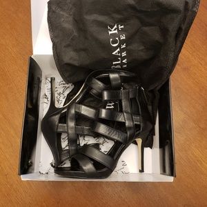 WHBM Alina size 7 strappy heels